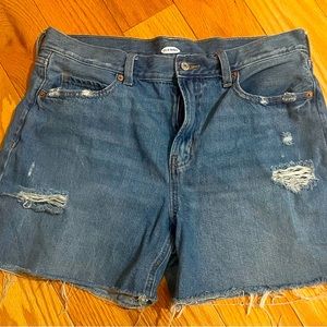 High waisted cut off jeans shorts